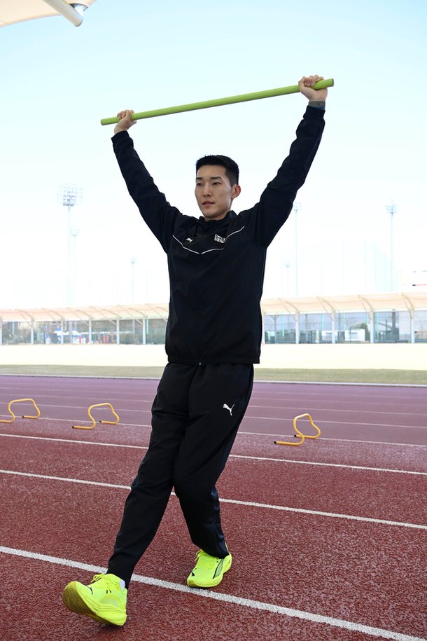 "우상혁도 끝났단 소리 발판삼아…올림픽·AG 장벽 뛰어넘을게요"