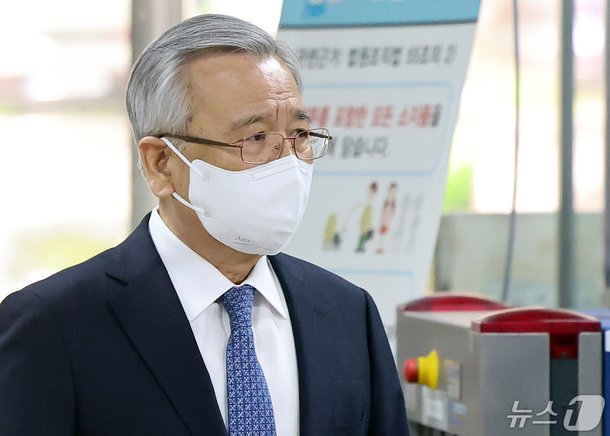 대장동 로비 의혹 박영수 징역 12년 구형…