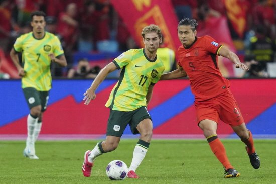 [속보] 中国のサッカー、ワールが倒れた！オーストラリア2は最初の29分で走ります…衝撃的なGKアルカギ→中国0-2オーストラリア（35分）：ネイトスポーツ