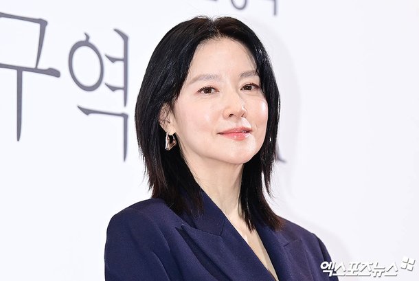이영애, 54세의 현실 걱정 "기억력 안 좋아, 대본 외우는 게 신기" (철파엠)