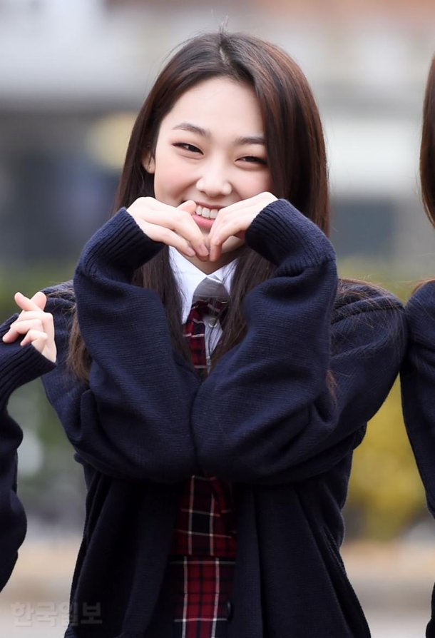 0f69dd6963d54bef92d635098ab69de1