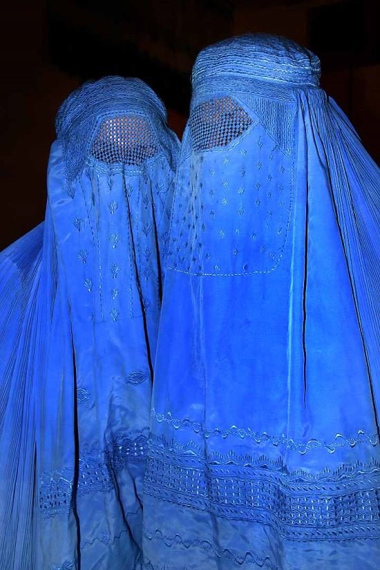 무슬림 여성들의 전통 복장의 일종인 부르카. (사진=위키피디아, flickr)