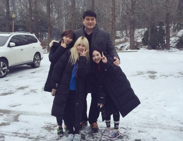 [SHOT!] 트와이스, 아육대 준우승 '트둥이들'과 선생님 | 인스티즈