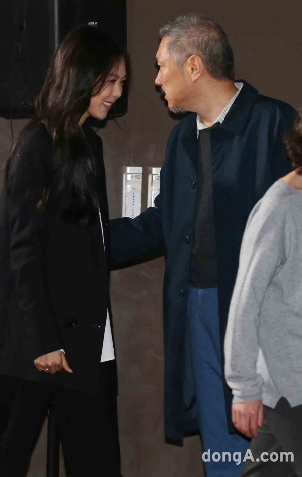 [홍상수-김민희②] "법에 저촉되지 않아"…불륜에도 당당한 이유 | 인스티즈