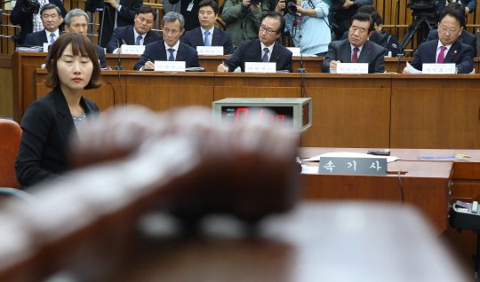 [속보] 최순실 없는 최순실 청문회…최순실, 국정조사 끝내 불출석 | 인스티즈