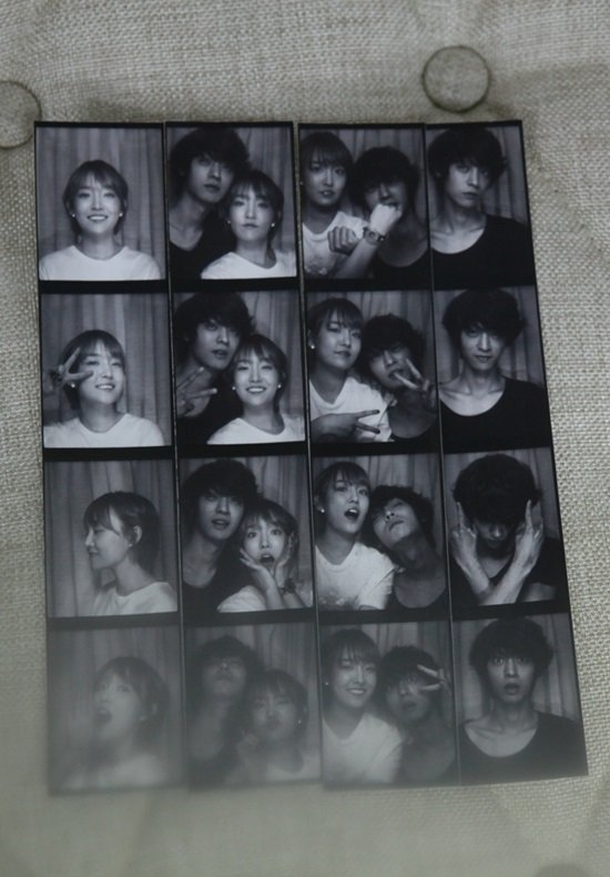 가수 윤하가 정준영과 찍은 '절친' 인증 사진을 공개했다. / 윤하 트위터