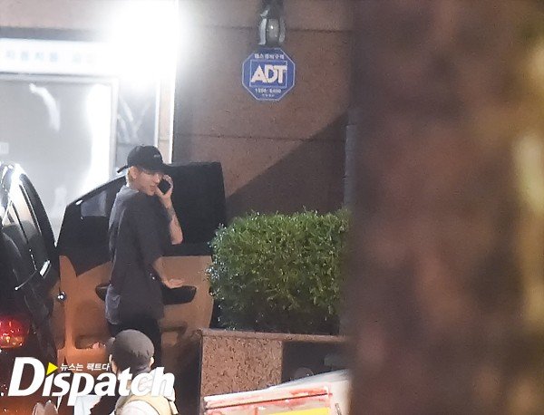 [스타포착] "너는 나, 나는 너"…설현♡지코, 데이트 현장 | 인스티즈