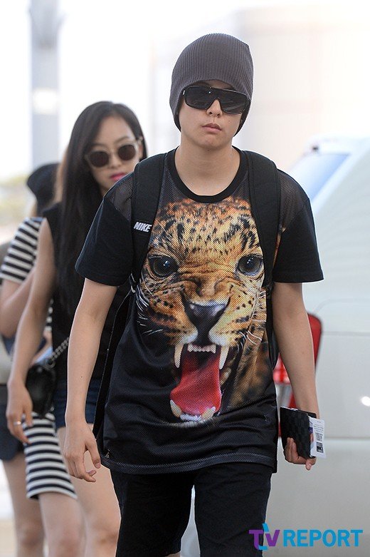 [صور] (f(x في مطار Incheon متجهات إلى هونغ كونغ 20140630_1404124606_95930700_1