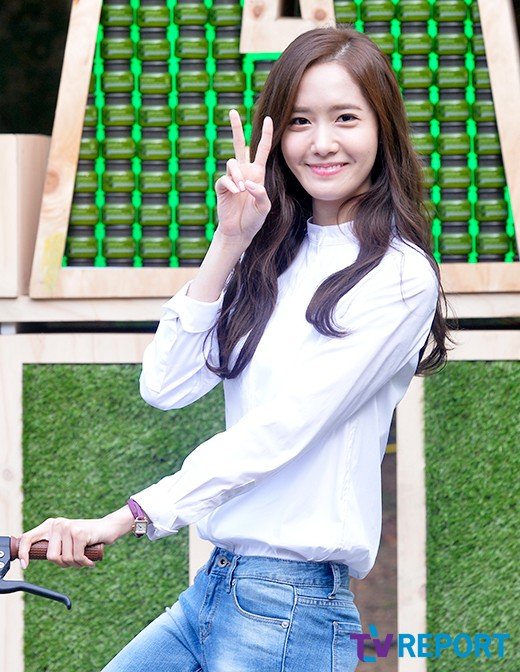 [PIC][27-09-2014]YoonA tham dự sự kiện “Innisfree PLAY GREEN Festival 2014” tại Seocho Culture & Arts Park vào chiều nay 20140927_1411803187_22734200_1