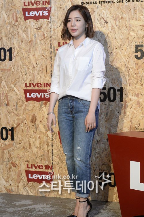 [PIC][31-03-2016]Sunny tham dự sự kiện "LEVI'S Global Campaign 'WE ARE 501'" vào tối nay 20160331_1581660