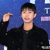 임영웅 "상암 입성, 가수에겐 꿈의 무대…영화로 감동 느끼길" (엑's ...