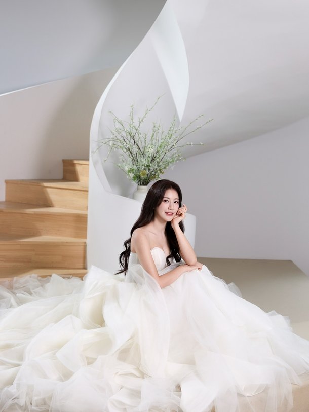 스포츠 스타 웨딩 포토슬라이드