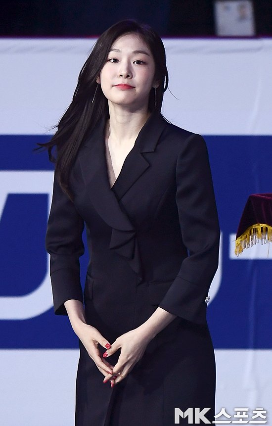 김연아, 유영 축하해주러 왔어요 [Mk포토] : 네이트뉴스