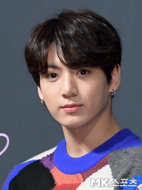 BTS Jeongguk, surpresa fã amor durante o serviço militar "Bob está indo bem" ... Este é um mágico?