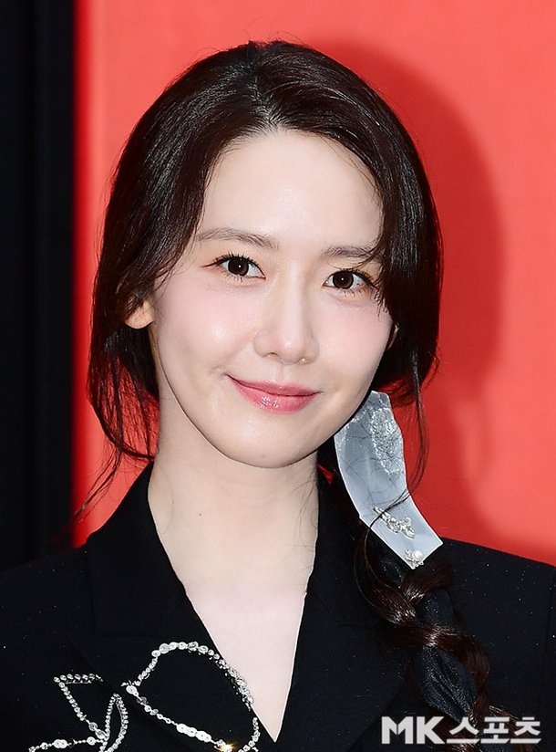 ❤︎윤아❤︎ 소녀시대 윤아, 스타랭킹 女아이돌 2위..'킹더랜드' 인기ing