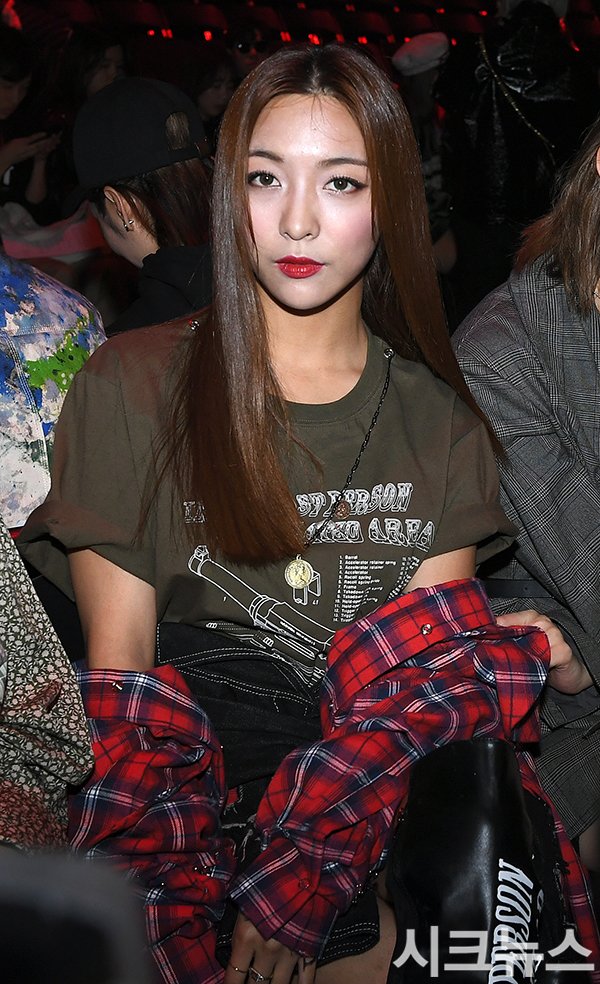 í°ë¸ì´ë°ì¼ë¦¬ í¬í 