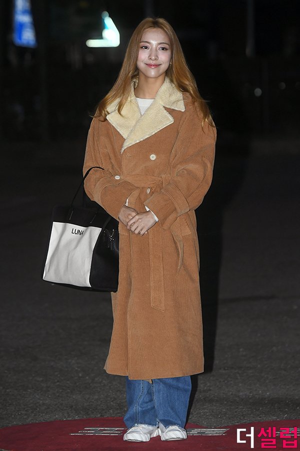 í°ë¸ì´ë°ì¼ë¦¬ í¬í 