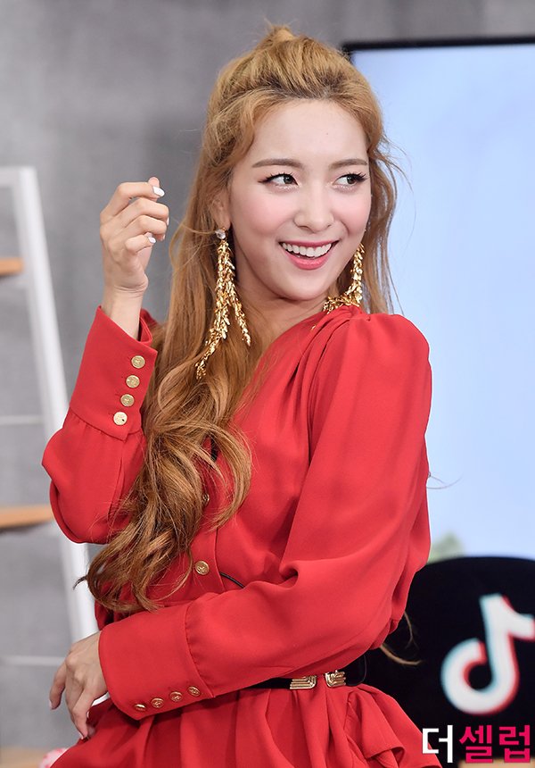 í°ë¸ì´ë°ì¼ë¦¬ í¬í 