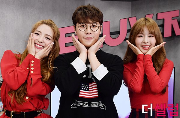 í°ë¸ì´ë°ì¼ë¦¬ í¬í 