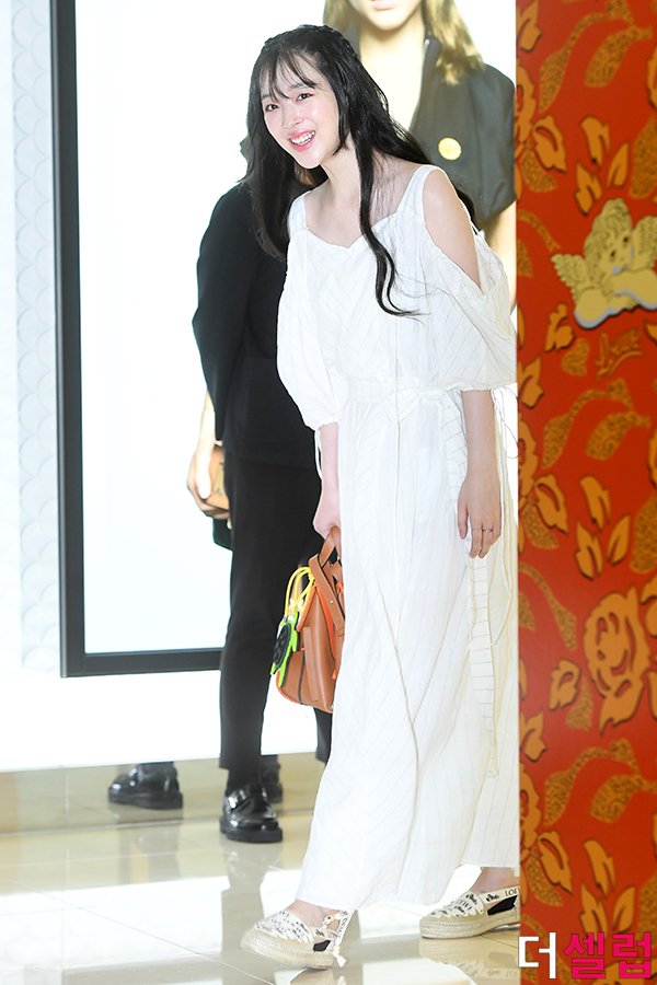 í°ë¸ì´ë°ì¼ë¦¬ í¬í 