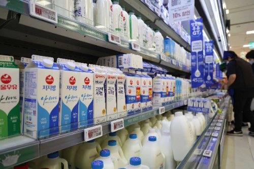 우유가격 또 올라 1ℓ짜리가 3000원…밀크플레이션 우려