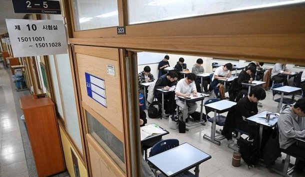 등급컷 공개 시간 관련 이미지