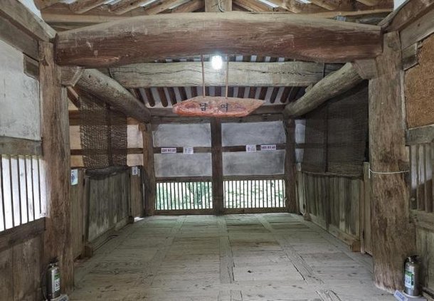 South Korea Pushes to Designate 300-Year-Old Temple Restrooms as National Heritage