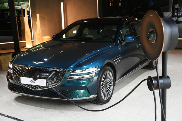 보조금 혜택도 필요없다" 소비자 외면받는 제네시스 G80 전기차 : 네이트 뉴스