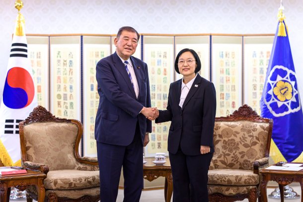 한 총리, 이시바 전 日 총리와 면담…"양국 협력 강화 필요"
