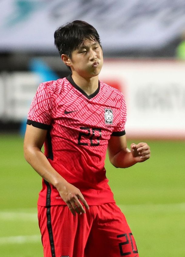 ì´ê°•ì¸ì— ë§Œì¡±í•˜ëŠ