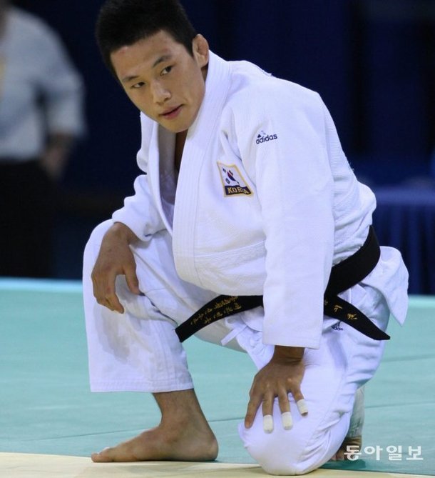 ë¯¸ì„±ë…„ ì œìž ì„±í­í–‰ ìœ ë„ìŠ¤íƒ€ ì™•ê¸°ì¶˜ 2ì‹¬ë„ ì§•ì—­ 6ë…„ ë„¤ì´íŠ¸ ìŠ¤í¬ì¸ 