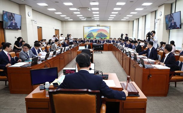 과징금 205억 수순 애플…애플코리아 “한국법, 부과 의무 준수”