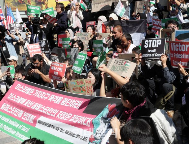 [포토] 서울 도심에 집결한 하마스 지지자들