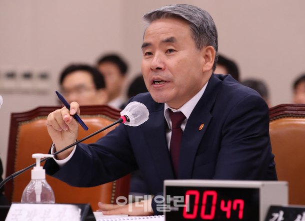 수사외압 이종섭 출국에 여야 설전…