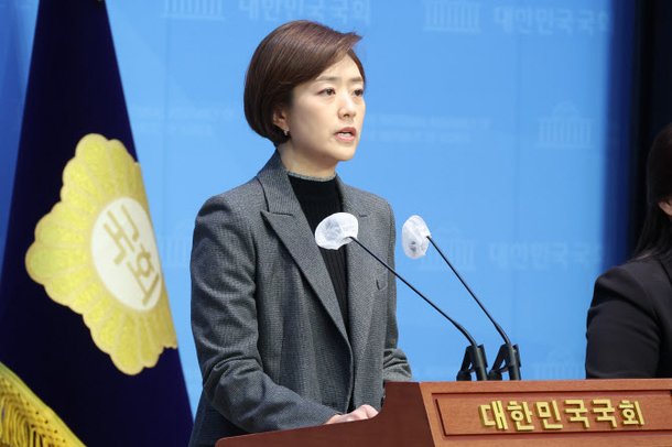 고민정, 민주당 최고위원 복귀하나…결심 굳힌 듯