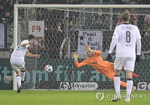 FC 장 파울리 마르테인 카르스 페널티킥 득점 장면