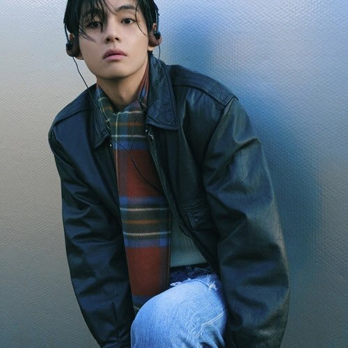 BTS Vu, não há bandeira branca militar ... 'FRI ( END ) S' 87 iTunes Top Songs 1st