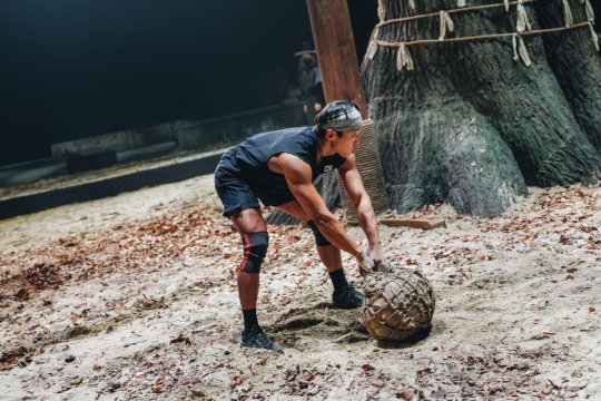 피지컬 아시아 파퀴아오 슈퍼본 언급