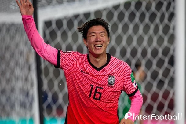 A Star ë©€í‹°ê³¨ í™©ì˜ì¡° ä½›ì§„ì¶œ í›„ ì™„ì „ì²´fwë¡œ ì„±ìž¥ ì¦ëª… ë„¤ì´íŠ¸ë‰´ìŠ¤