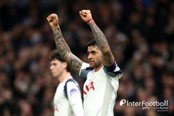 토트넘 도르트문트 경기 관련 이미지