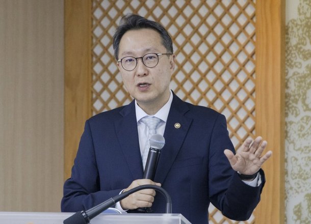 박민수 보건복지부 제2차관이 지난 9일 서울 중구 한국의집에서 열린 2023년 공공보건의료 CEO 포럼에서 인사말을 하는 모습. 보건복지부 제공