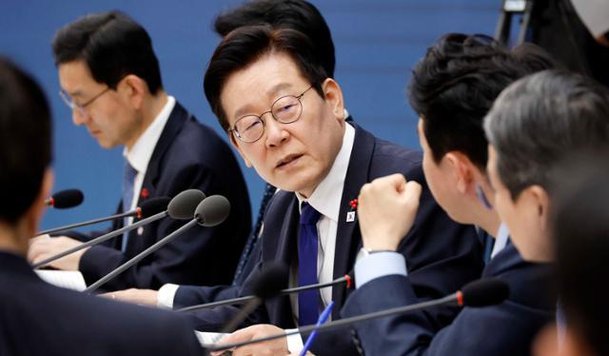 大統領命令の「脱毛対策」で政府の髪が失われつつある…バウチャーを検討する理由：ネイトニュース