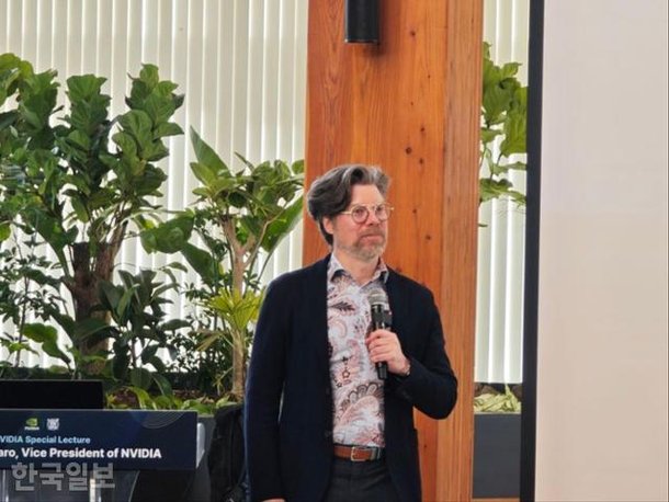 서울대 찾은 엔비디아 부사장 "AI 도구 효율적 활용해야"