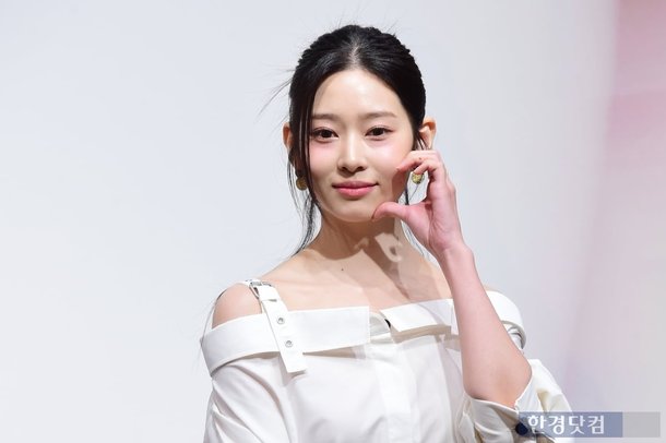 [포토] 김민주, '클로즈업을 부르는 청순 미모'
