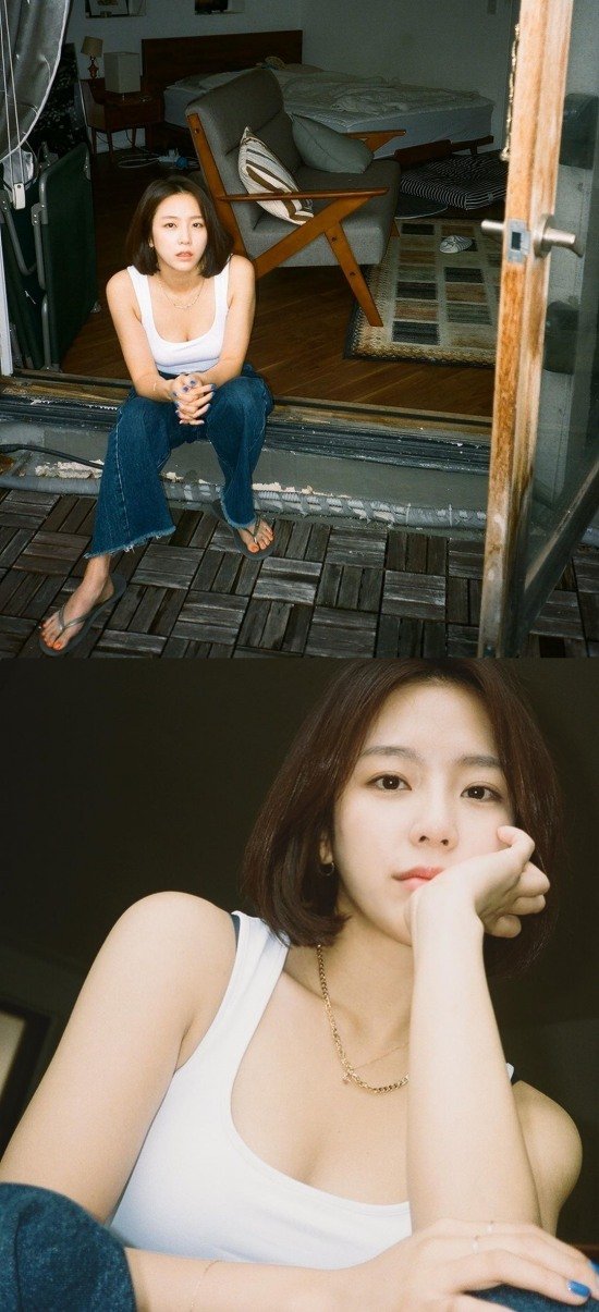 예원, 뽀얀 우윳빛 피부…단발머리 찰떡 소화 : 네이트 연예