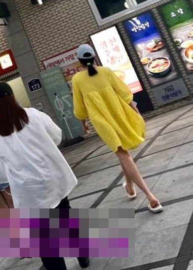 김혜수, 뒷모습만 보아도 명품 비주얼…50대 여배우 클래스 : 네이트 연예