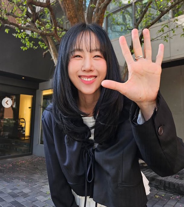 &apos;♥하하&apos; 별, 두피까지 번진 수포에 대학병원行…굉장히 위험할 수 있다고[전문]