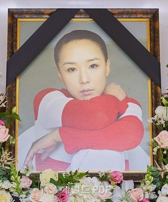 [팝업★]故 강수연, 코까지 골며 잤는데 돌연사…오늘(7일) 3주기