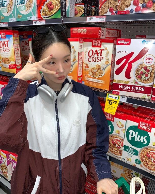 강민경, 어딘가 달라보이는 얼굴…장 보는데 이렇게 예뻐