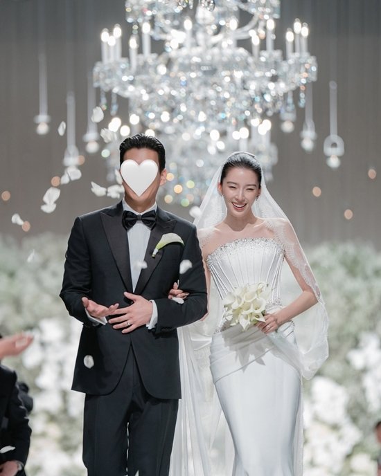 [팝업★]아이린, 훈남 사업가와 결혼 소감 세상에서 제일 행복한 여자다